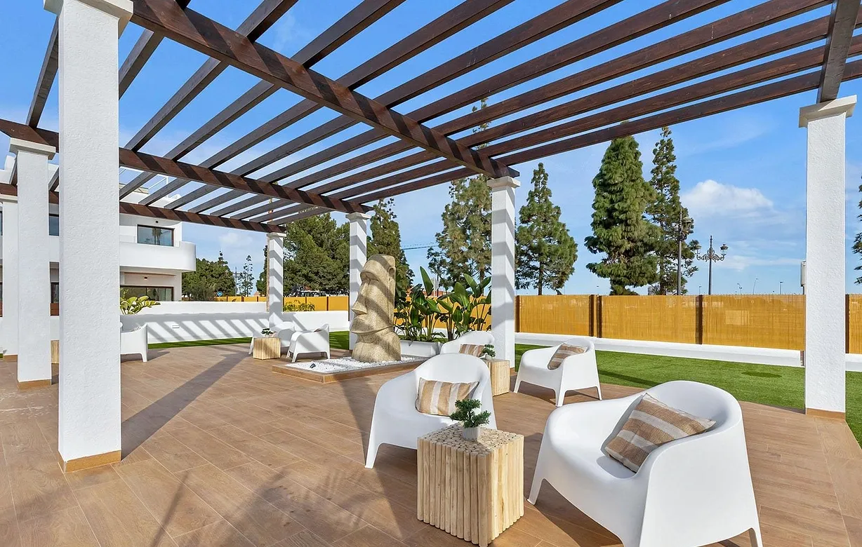 3 bedroom villa for sale - Bentley Hurst