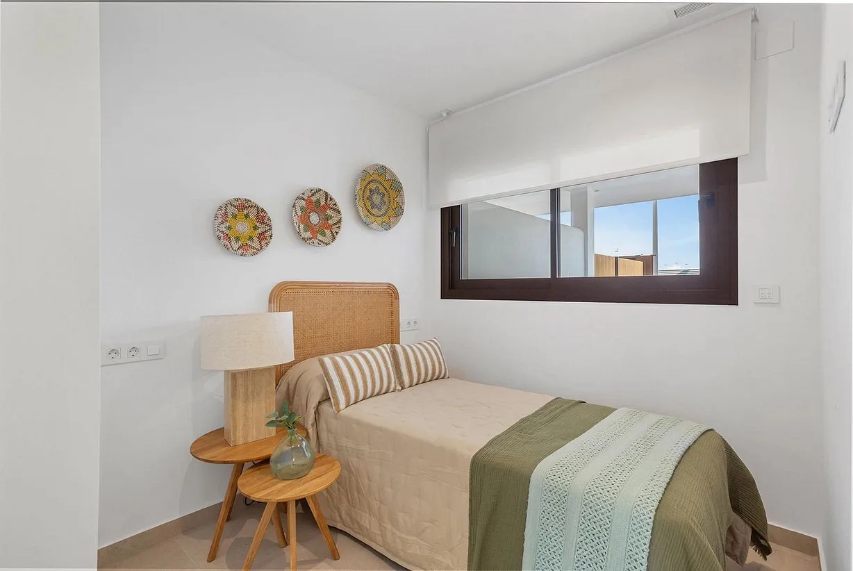 3 bedroom villa for sale - Bentley Hurst
