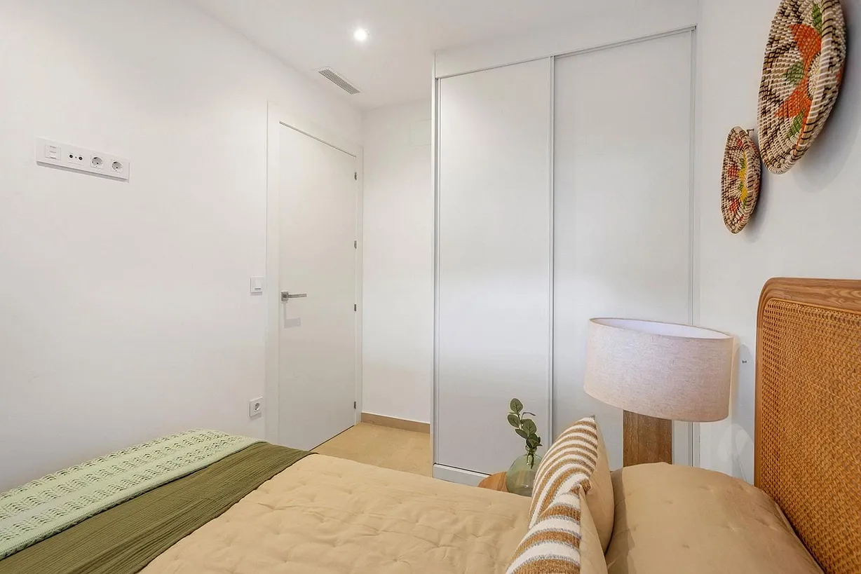 3 bedroom villa for sale - Bentley Hurst