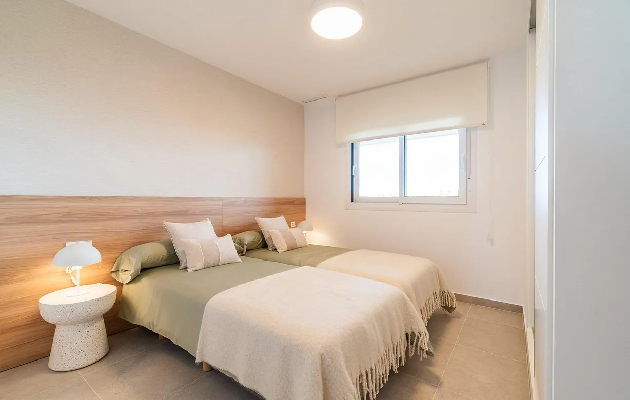 3 bedroom apartment for sale - Bentley Hurst