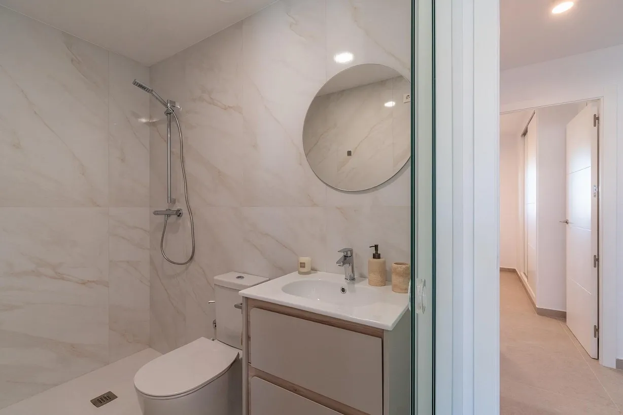 3 bedroom apartment for sale - Bentley Hurst