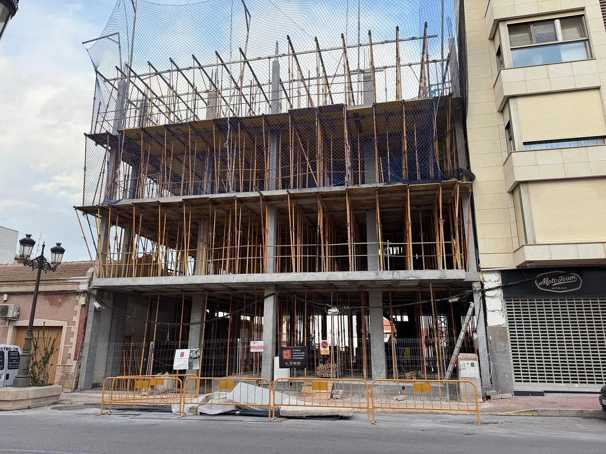 3 bedroom penthouse for sale - Bentley Hurst