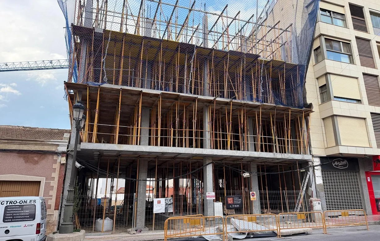 2 bedroom penthouse for sale - Bentley Hurst