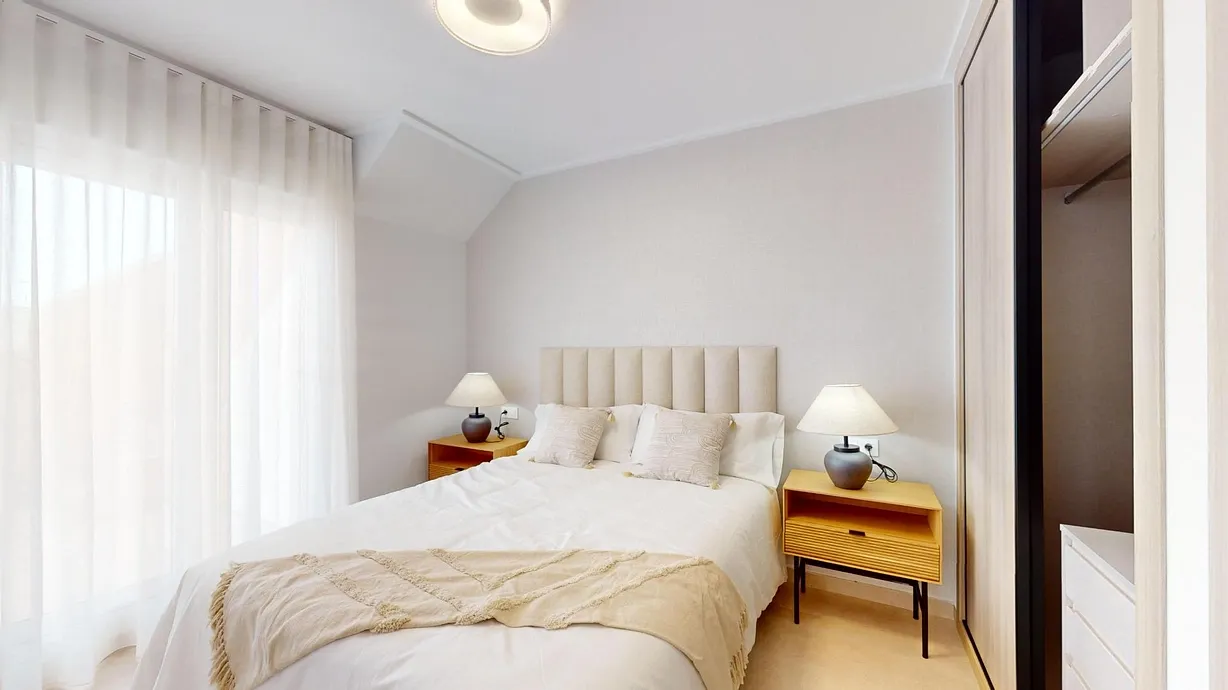 3 bedroom apartment for sale - Bentley Hurst