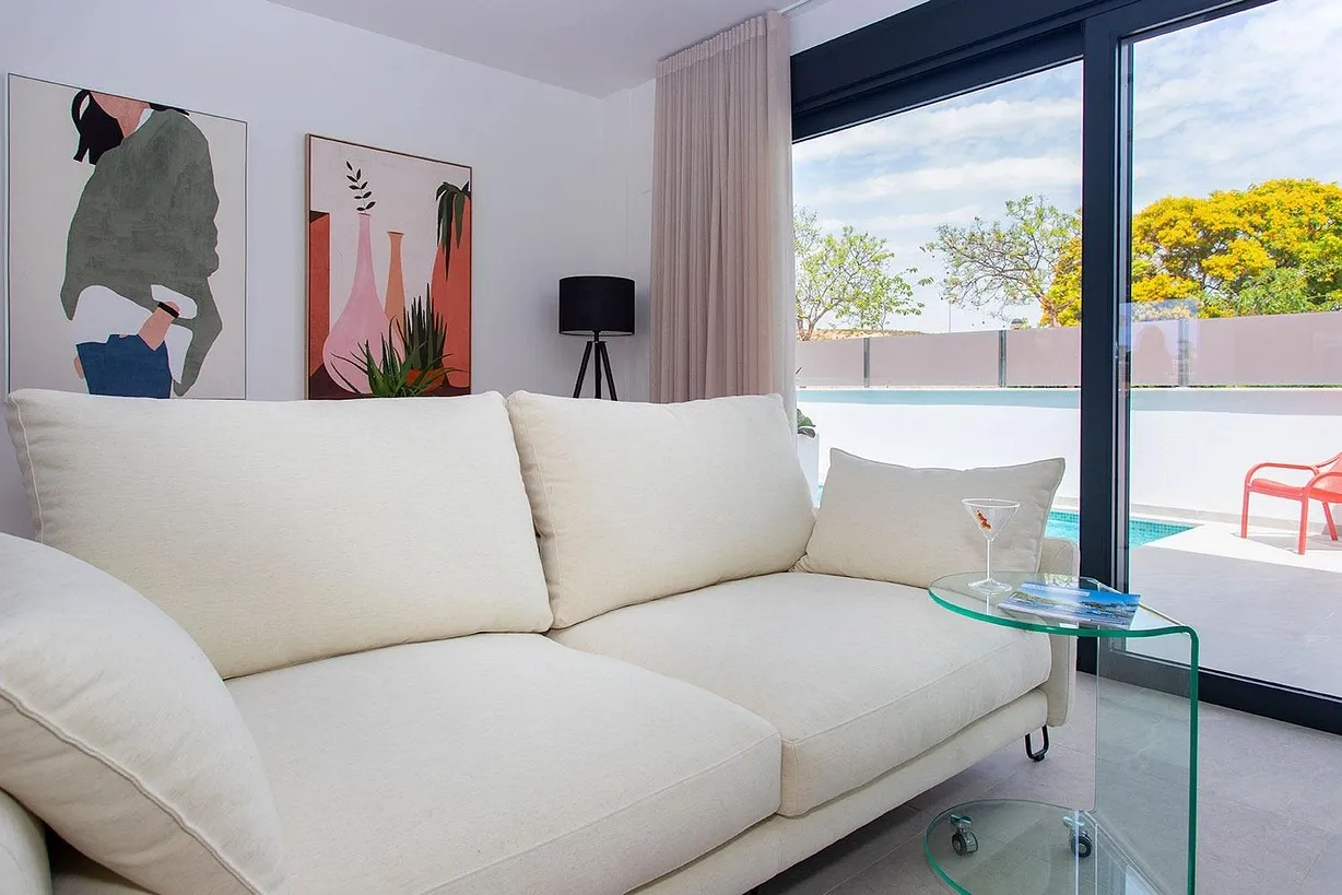 3 bedroom villa for sale - Bentley Hurst