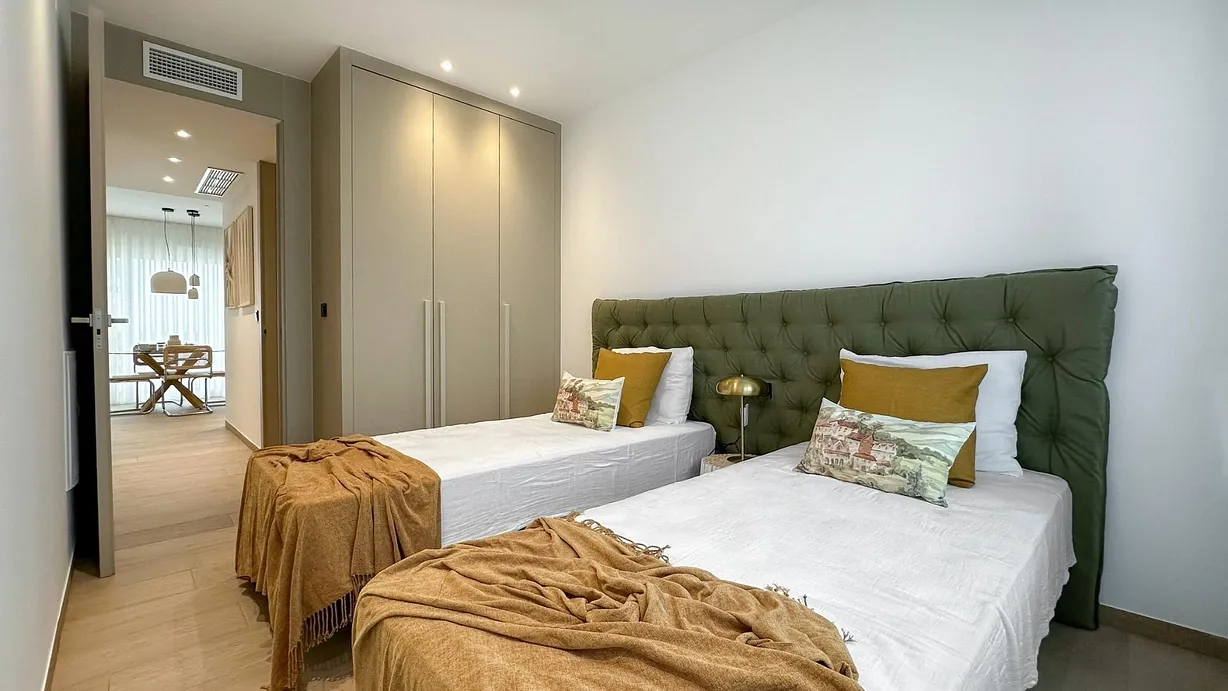 3 bedroom bungalow for sale - Bentley Hurst