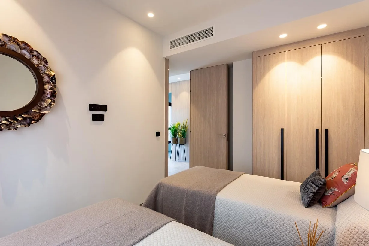 3 bedroom villa for sale - Bentley Hurst