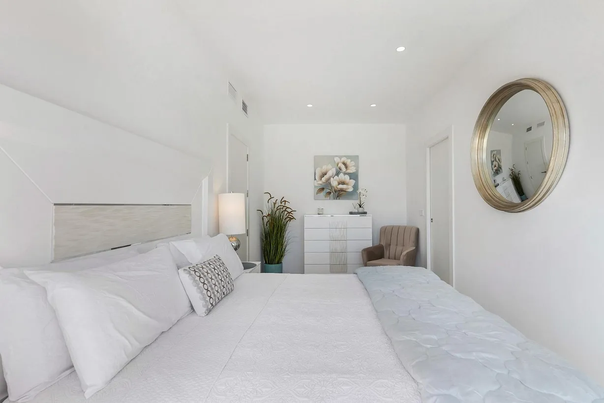 3 bedroom villa for sale - Bentley Hurst