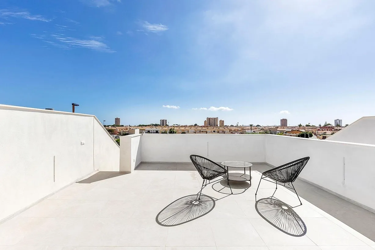 3 bedroom villa for sale - Bentley Hurst