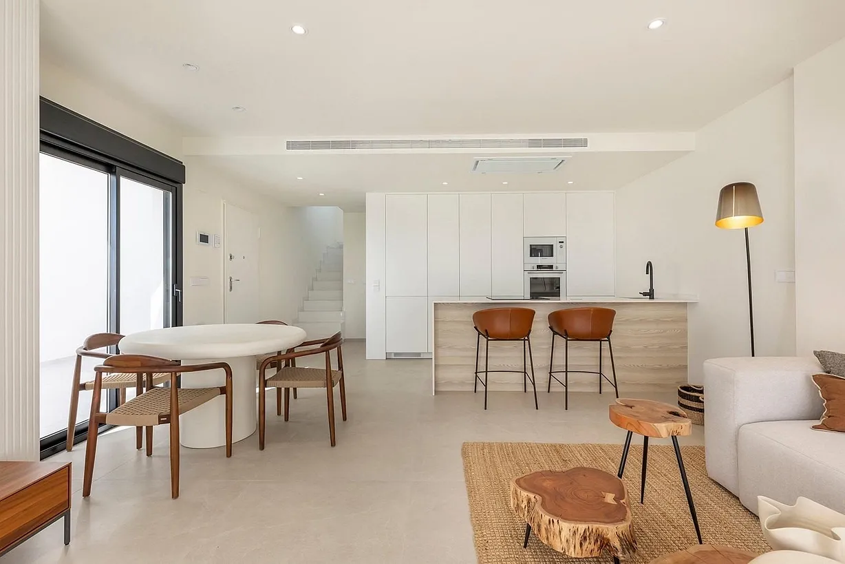 3 bedroom villa for sale - Bentley Hurst