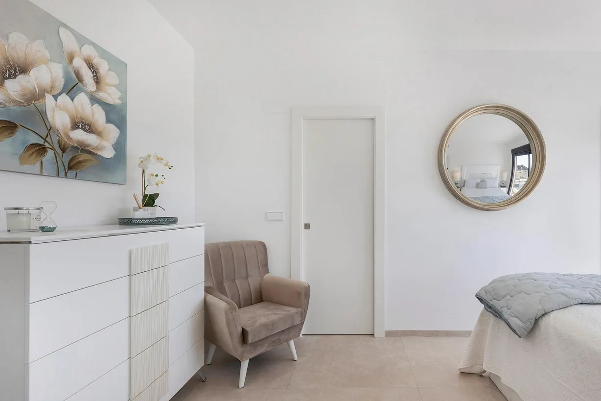 2 bedroom villa for sale - Bentley Hurst