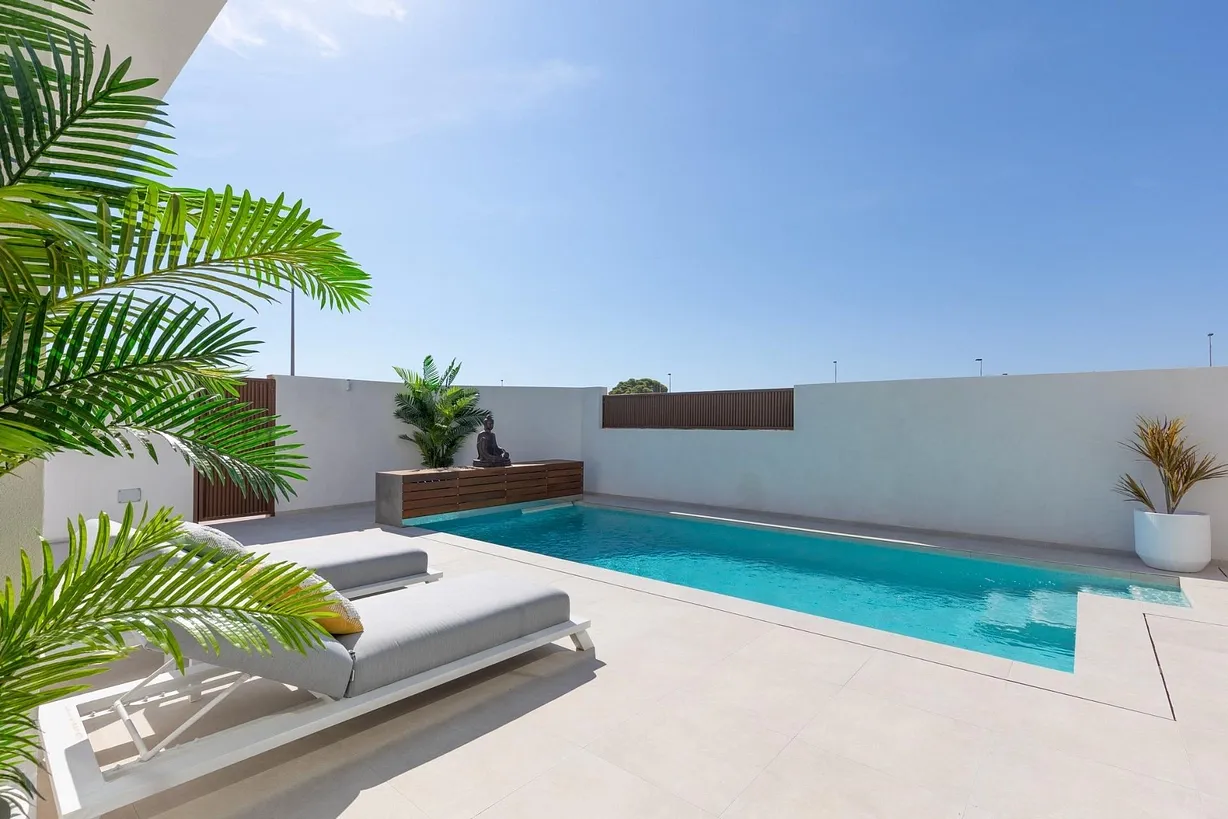 2 bedroom villa for sale - Bentley Hurst