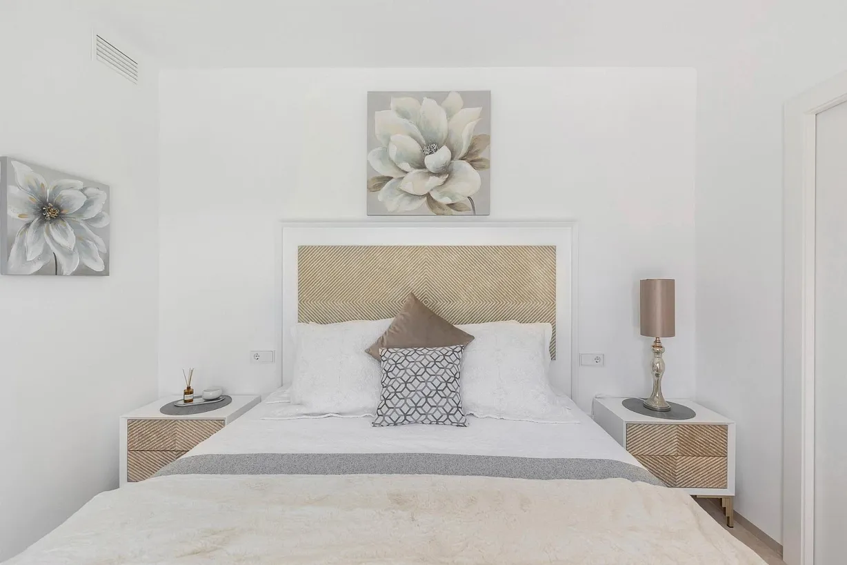 2 bedroom villa for sale - Bentley Hurst