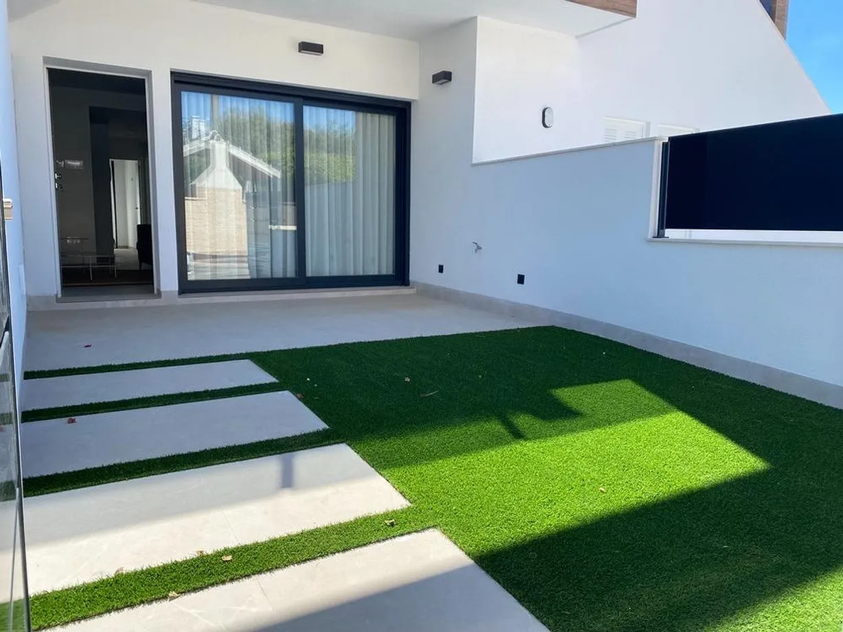 2 bedroom bungalow for sale - Bentley Hurst