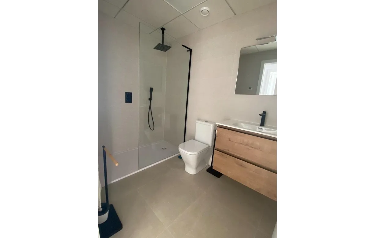 2 bedroom bungalow for sale - Bentley Hurst