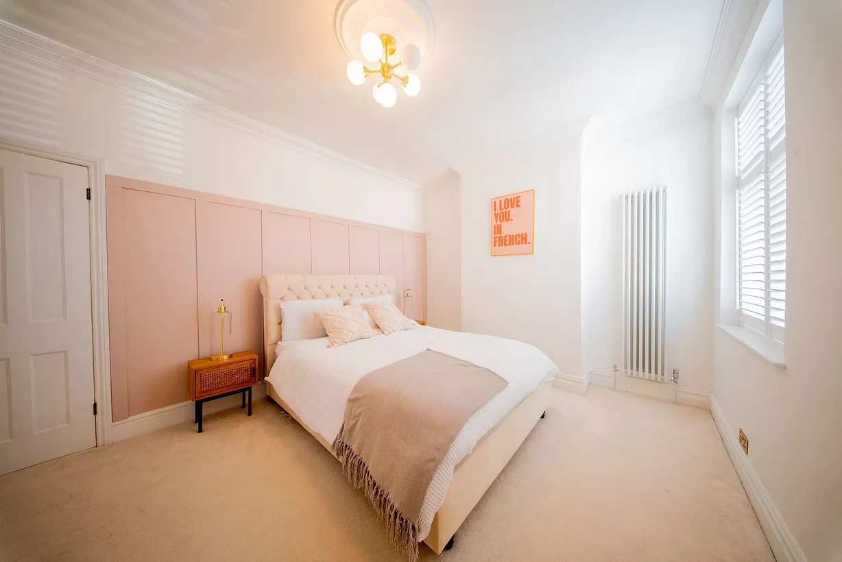 3 bedroom house for sale - Bentley Hurst