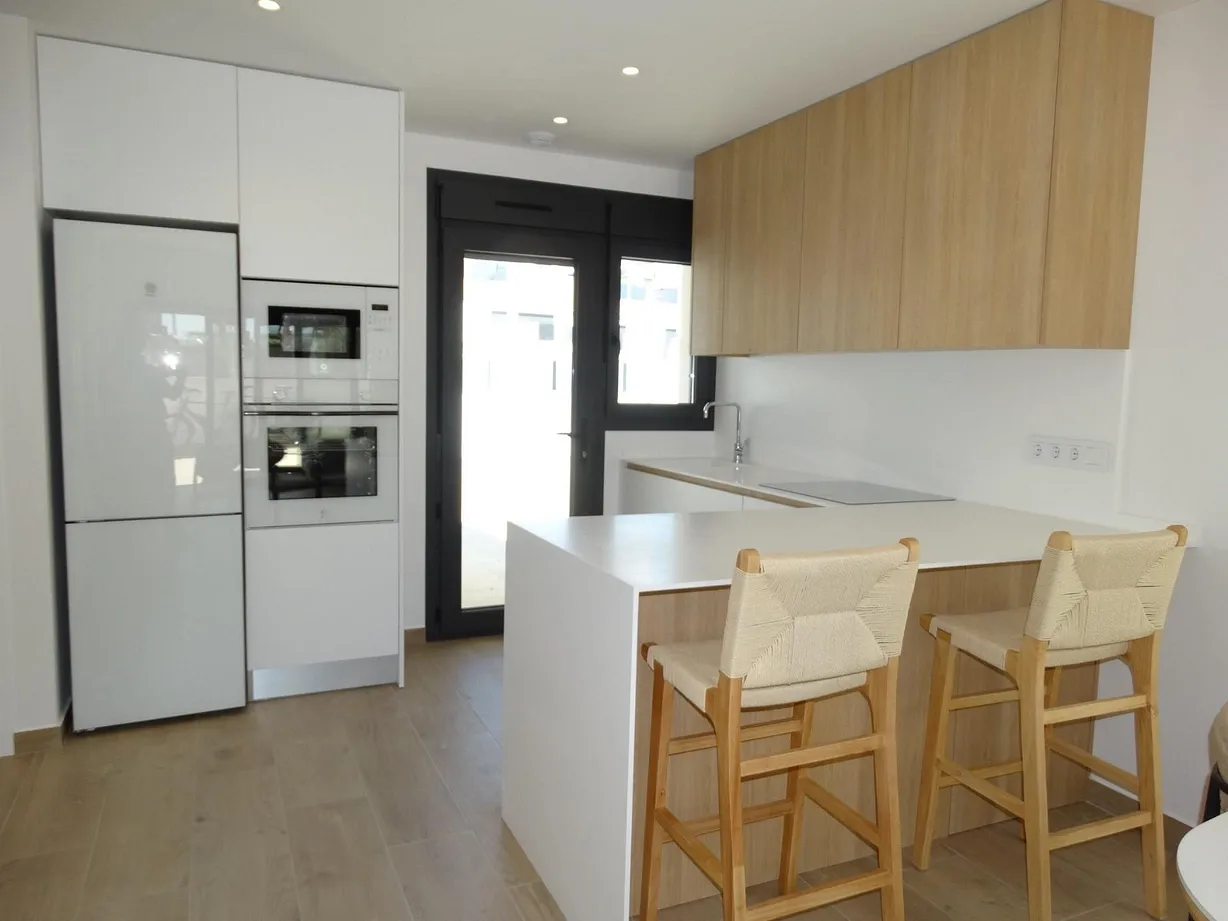2 bedroom bungalow for sale - Bentley Hurst