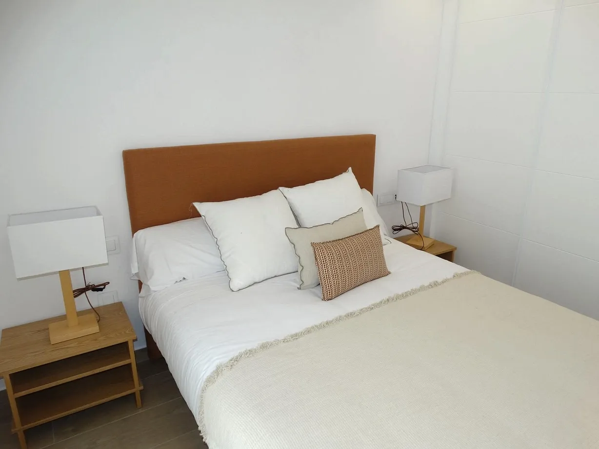 2 bedroom bungalow for sale - Bentley Hurst