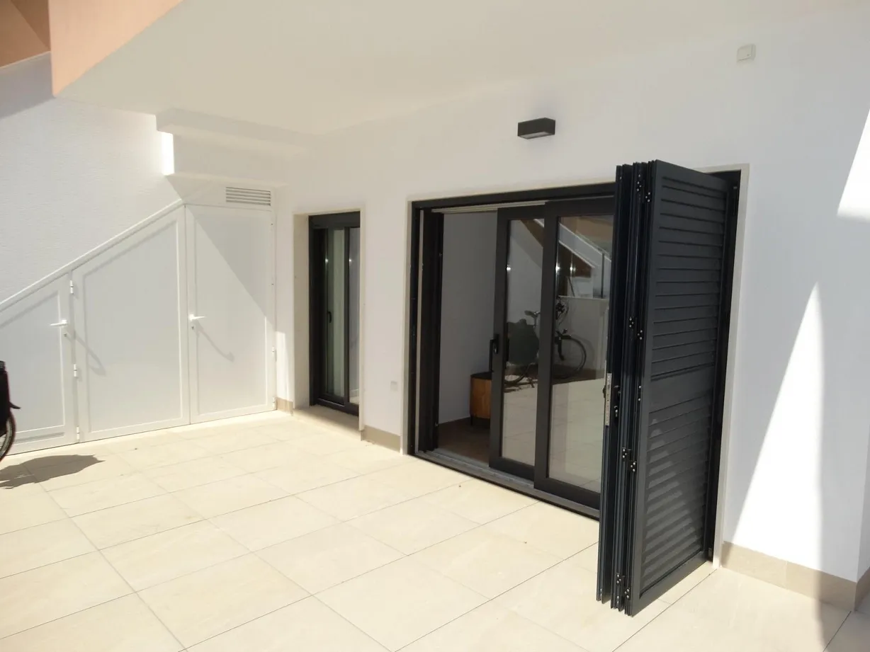 2 bedroom bungalow for sale - Bentley Hurst