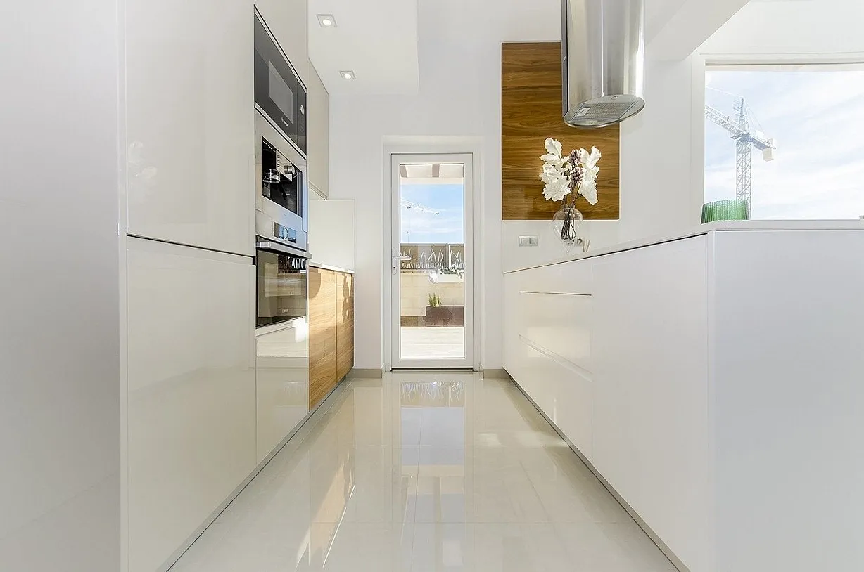 5 bedroom villa for sale - Bentley Hurst
