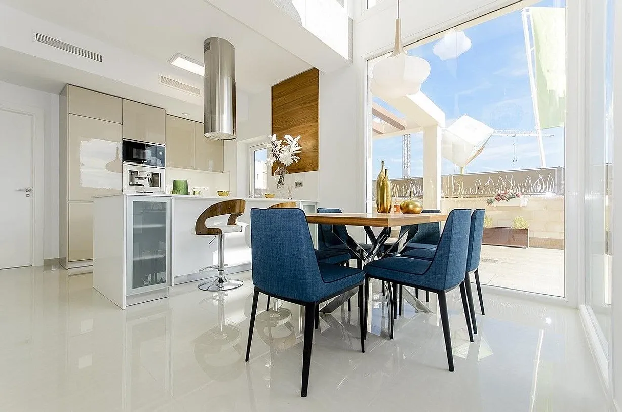 5 bedroom villa for sale - Bentley Hurst