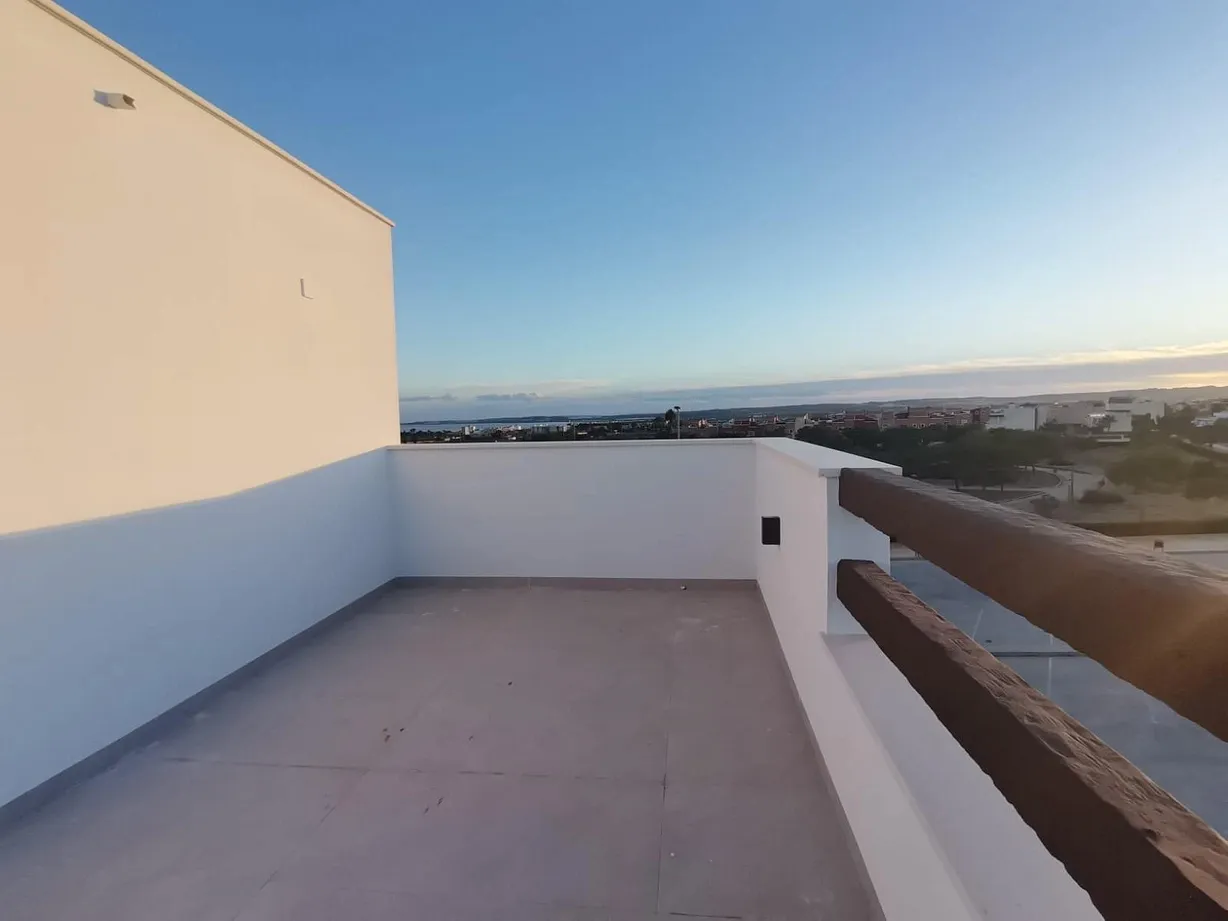 5 bedroom villa for sale - Bentley Hurst