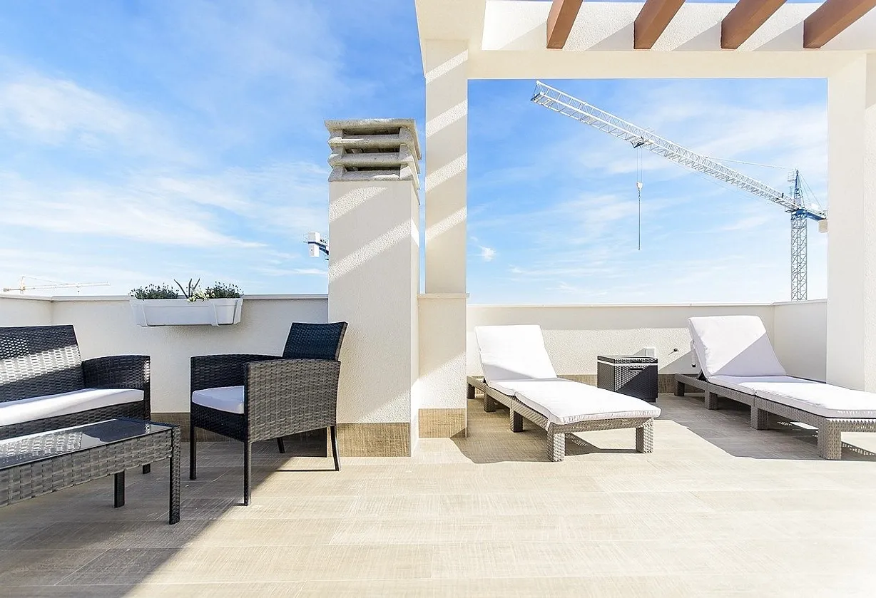 5 bedroom villa for sale - Bentley Hurst