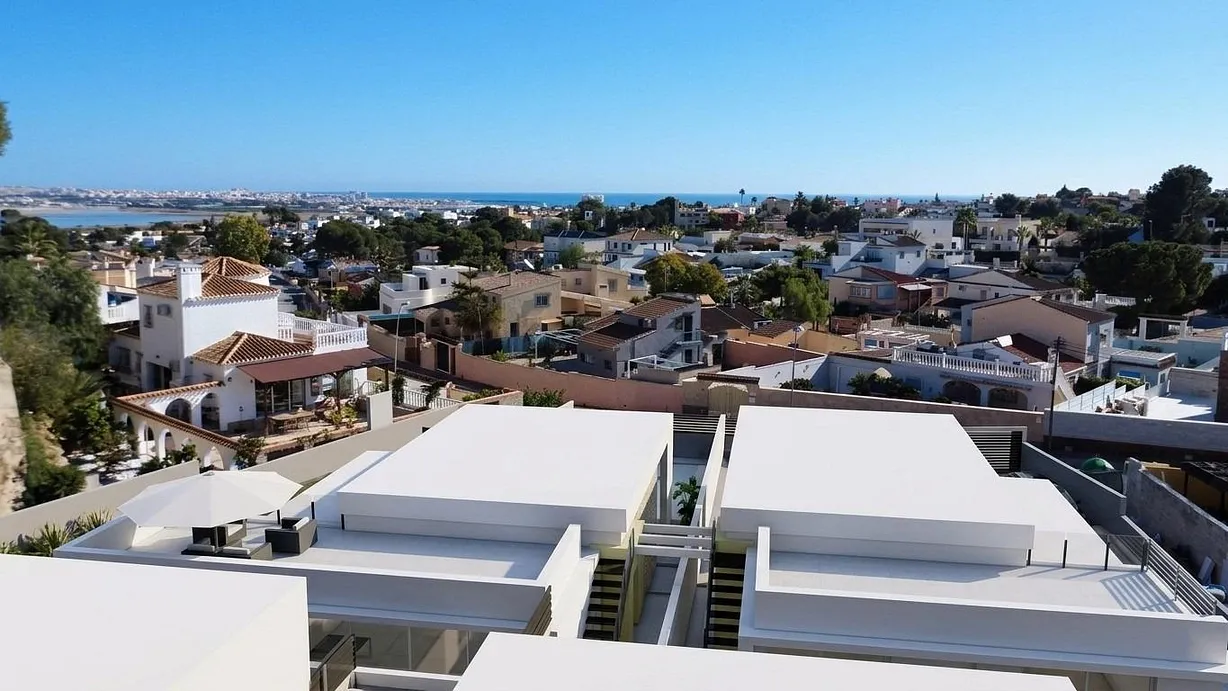 3 bedroom villa for sale - Bentley Hurst
