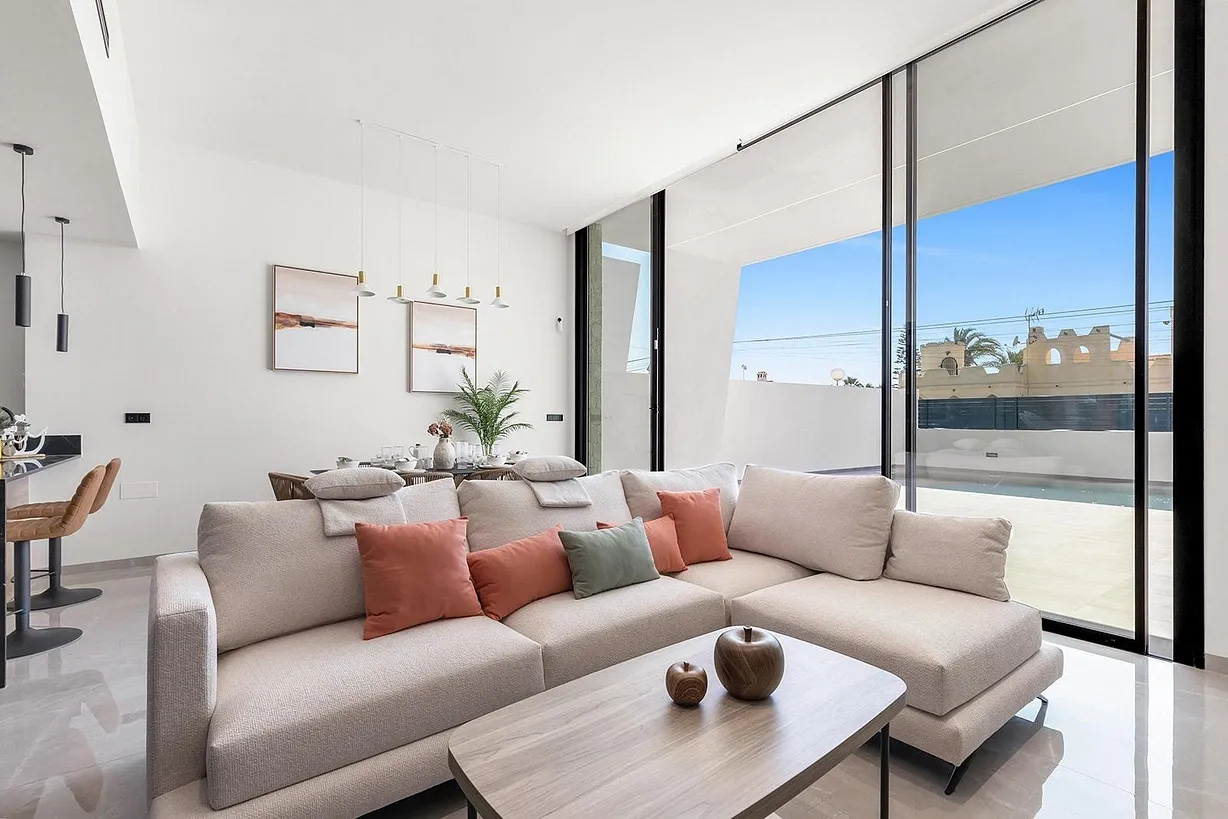 3 bedroom villa for sale - Bentley Hurst