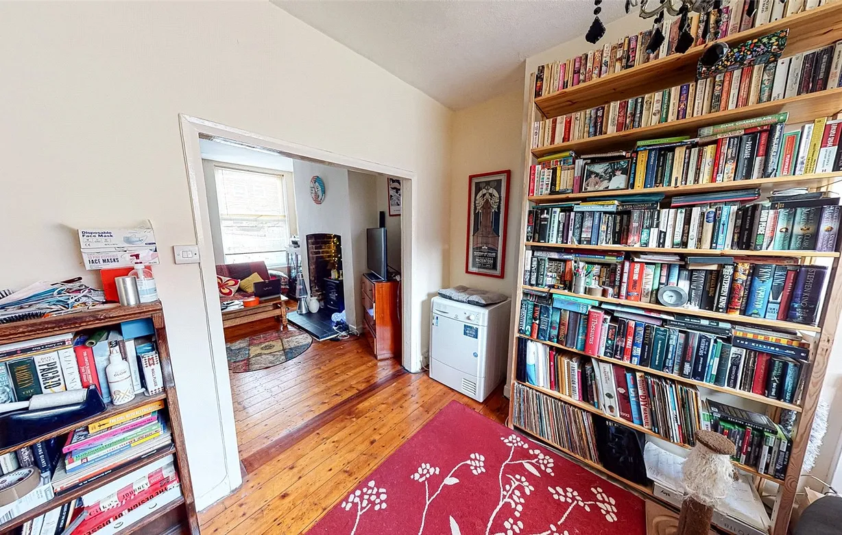 2 bedroom house for sale - Bentley Hurst