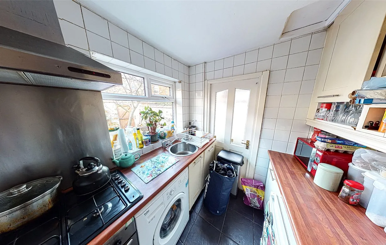 2 bedroom house for sale - Bentley Hurst