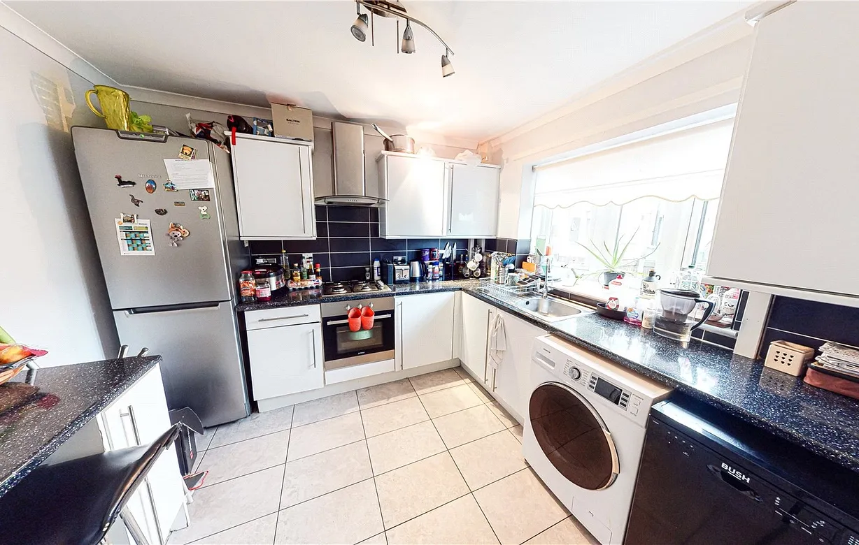 4 bedroom house for sale - Bentley Hurst