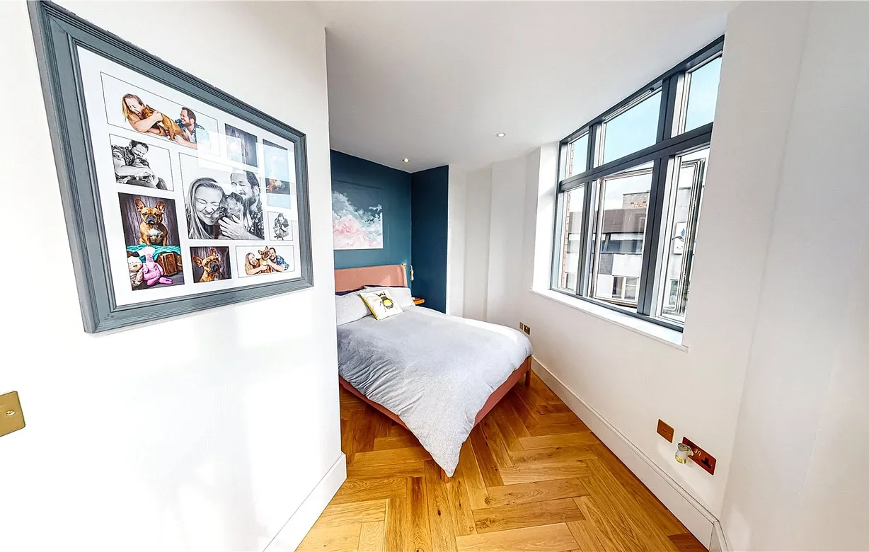 3 bedroom apartment for sale - Bentley Hurst