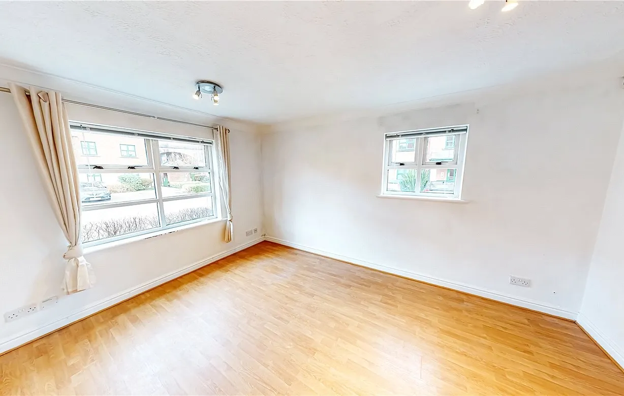 1 bedroom apartment for sale - Bentley Hurst
