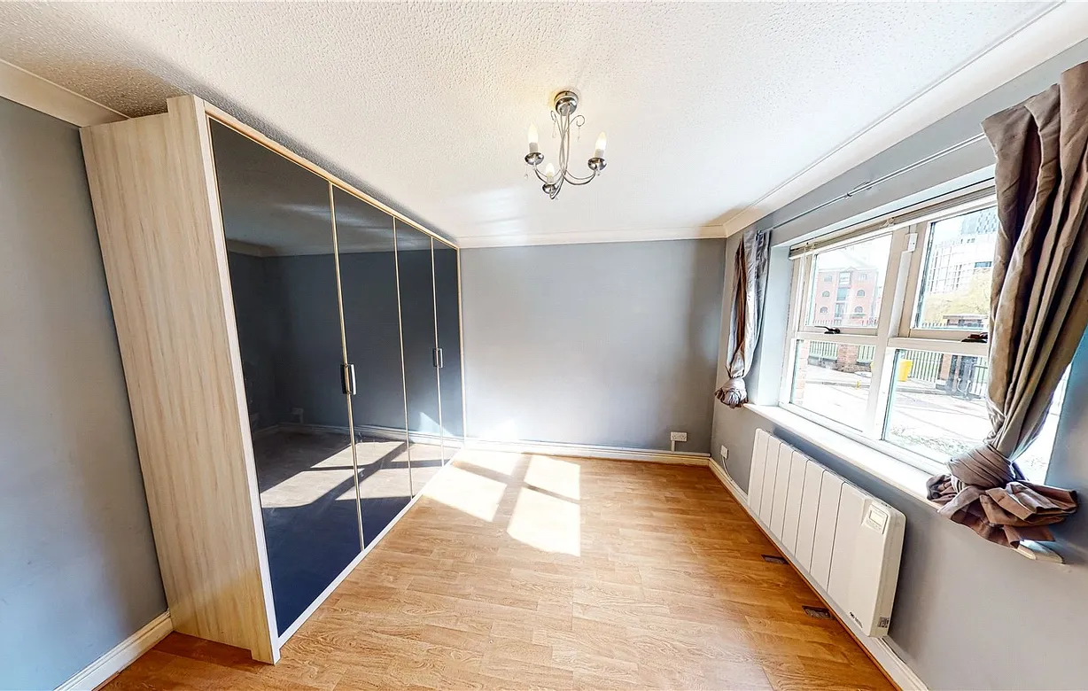 1 bedroom apartment for sale - Bentley Hurst