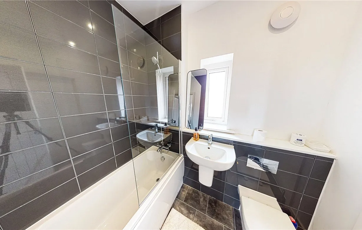 4 bedroom house for sale - Bentley Hurst