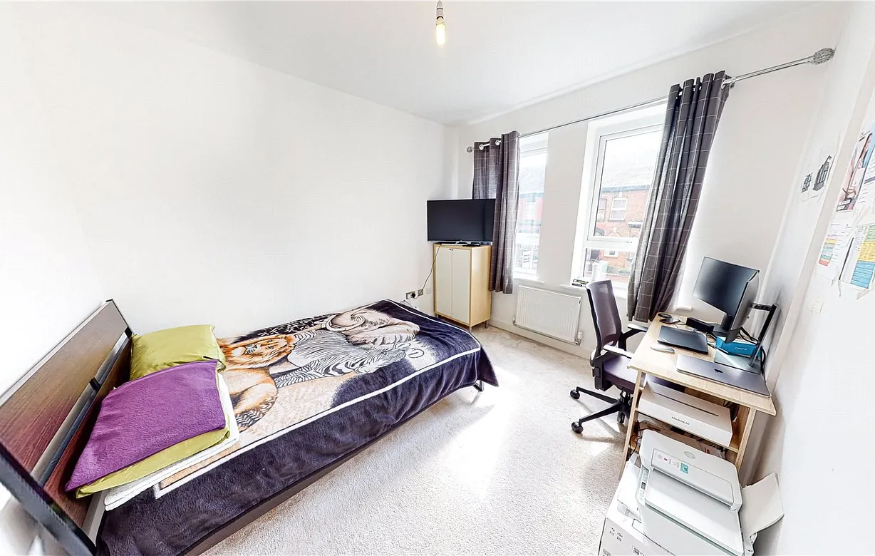 4 bedroom house for sale - Bentley Hurst