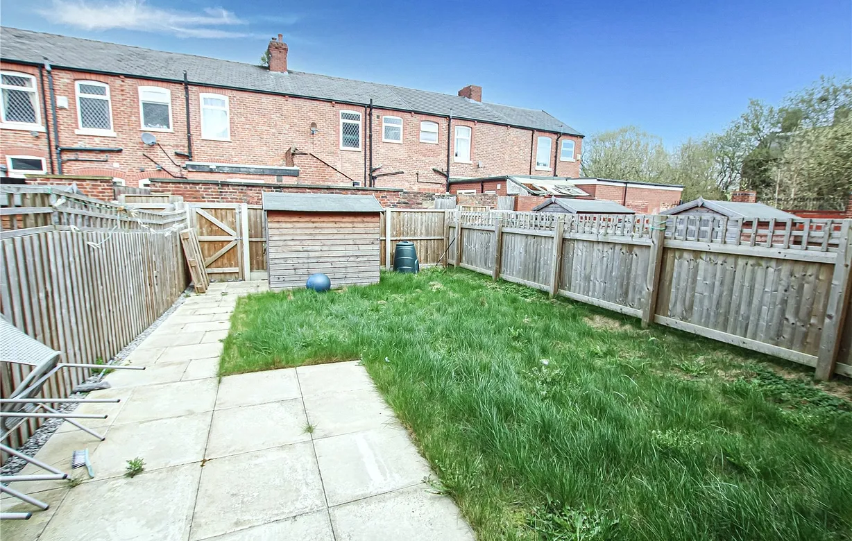 4 bedroom house for sale - Bentley Hurst