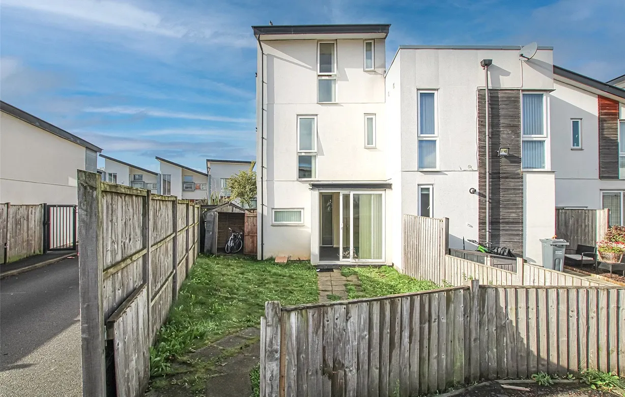 3 bedroom house to rent - Bentley Hurst