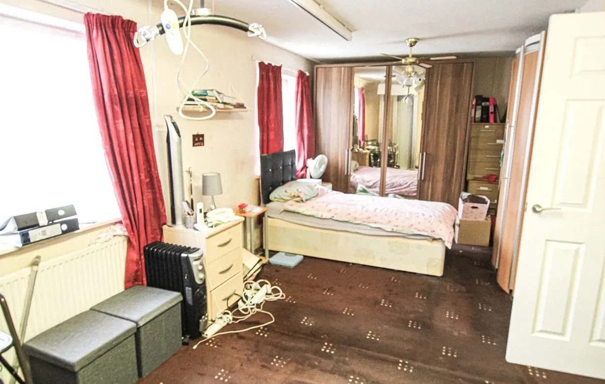 5 bedroom house for sale - Bentley Hurst