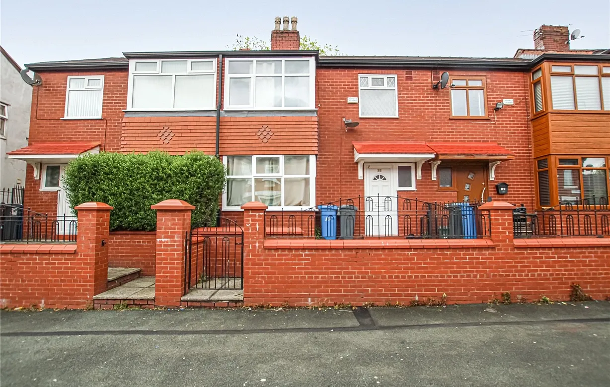 3 bedroom house for sale - Bentley Hurst