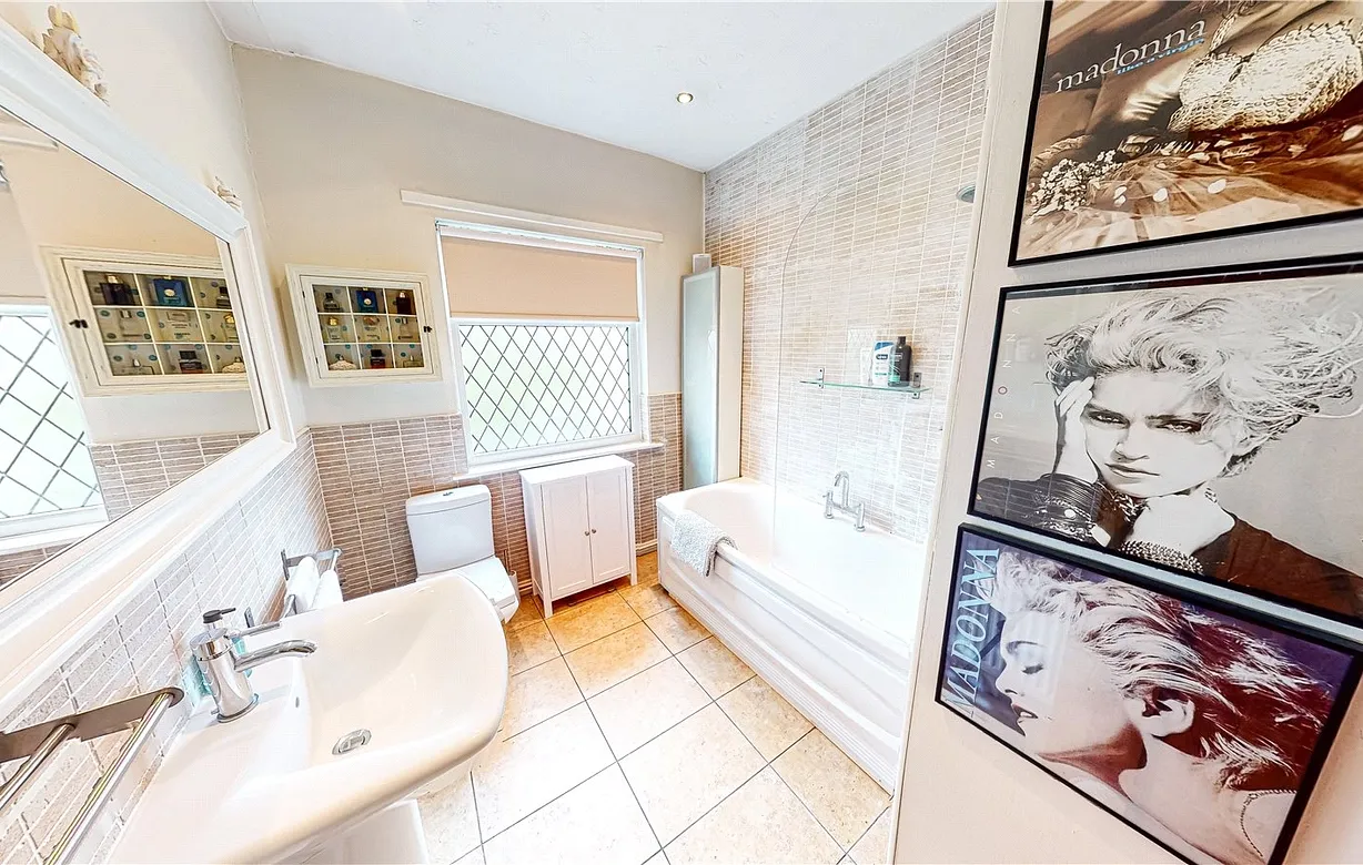 2 bedroom apartment for sale - Bentley Hurst