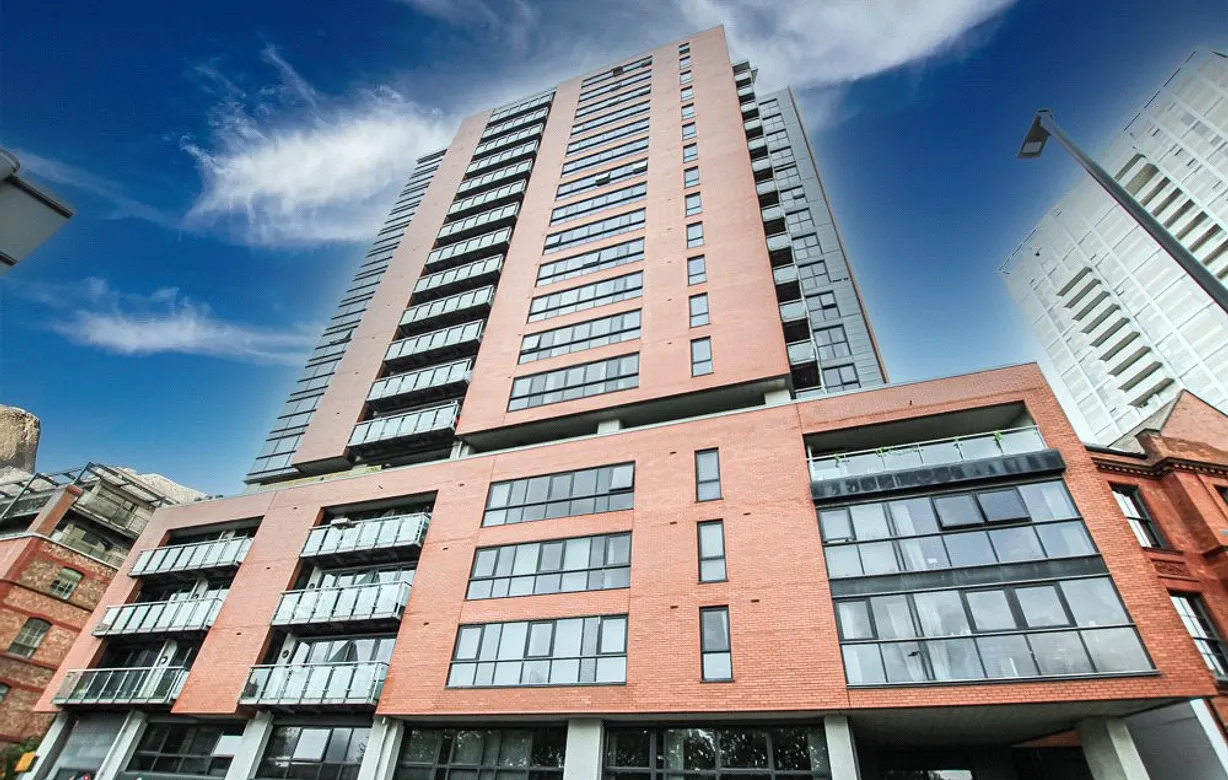 2 bedroom apartment to rent - Bentley Hurst