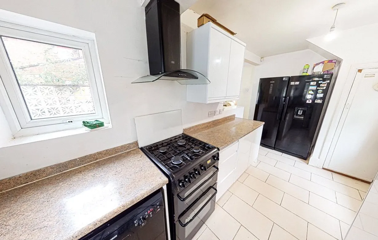 3 bedroom house for sale - Bentley Hurst