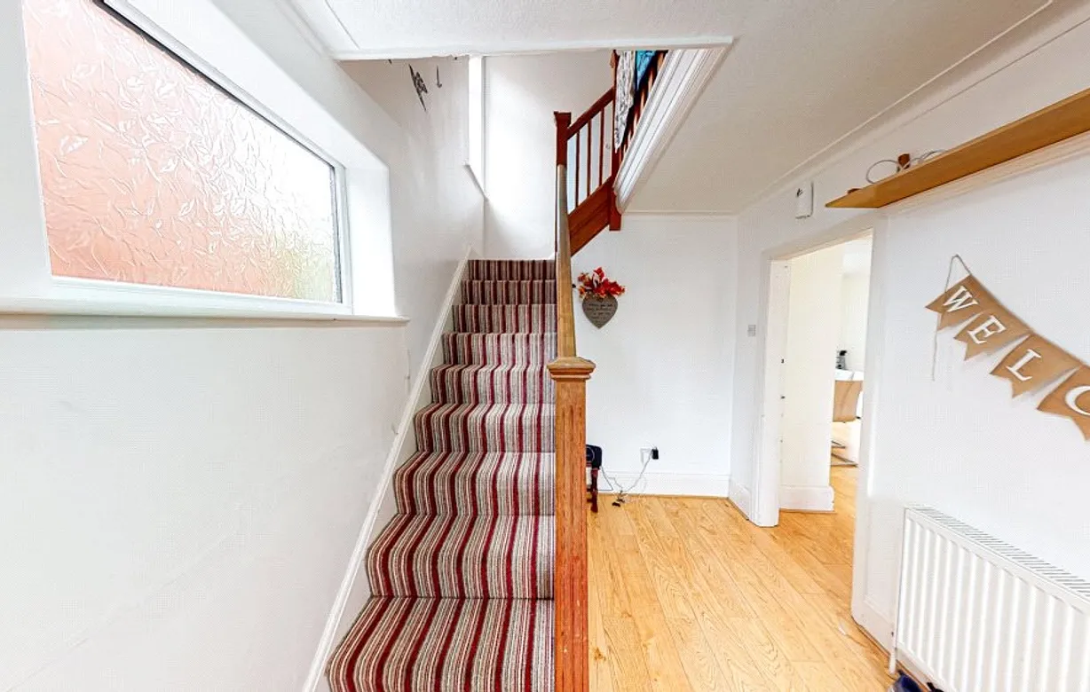3 bedroom house for sale - Bentley Hurst