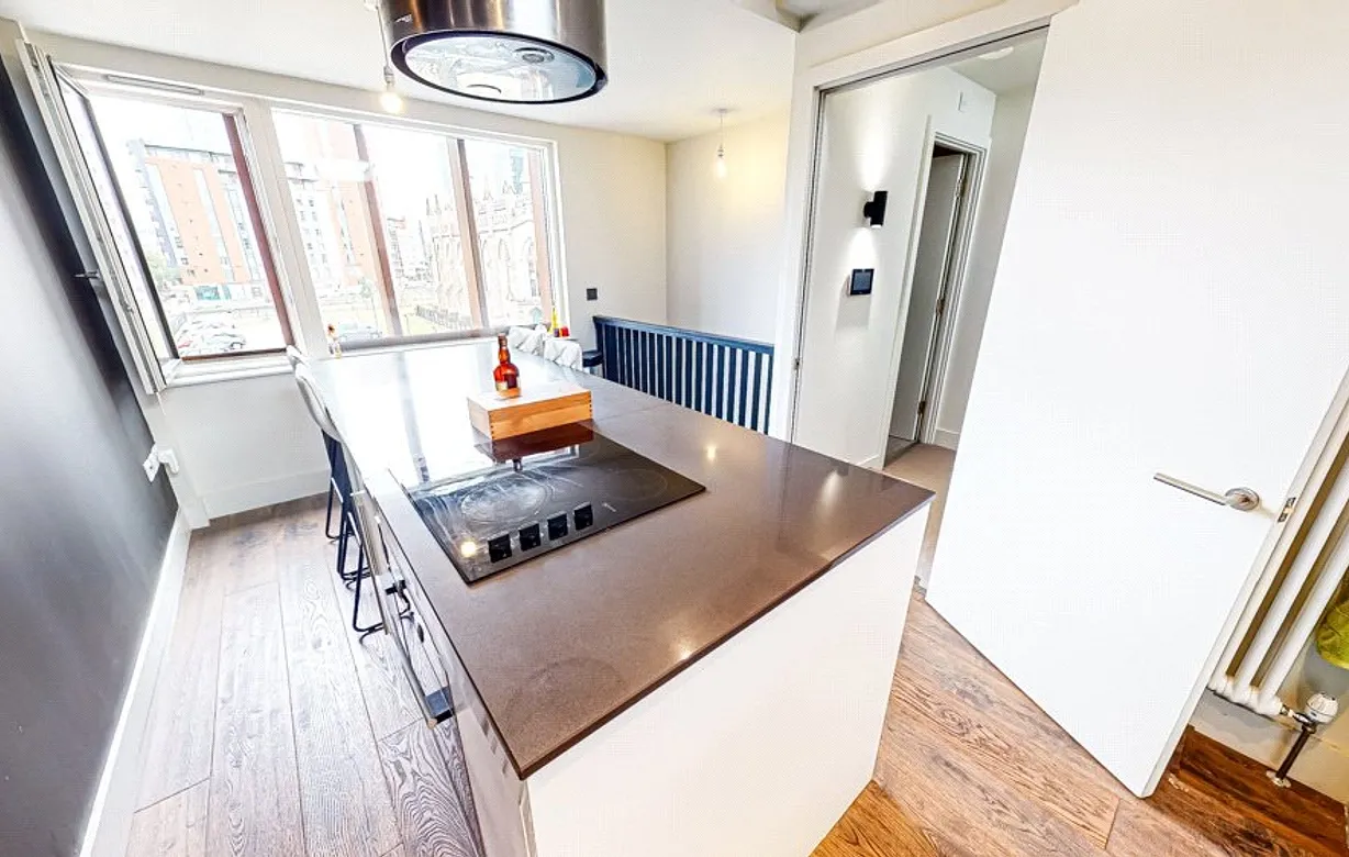 2 bedroom townhouse for sale - Bentley Hurst