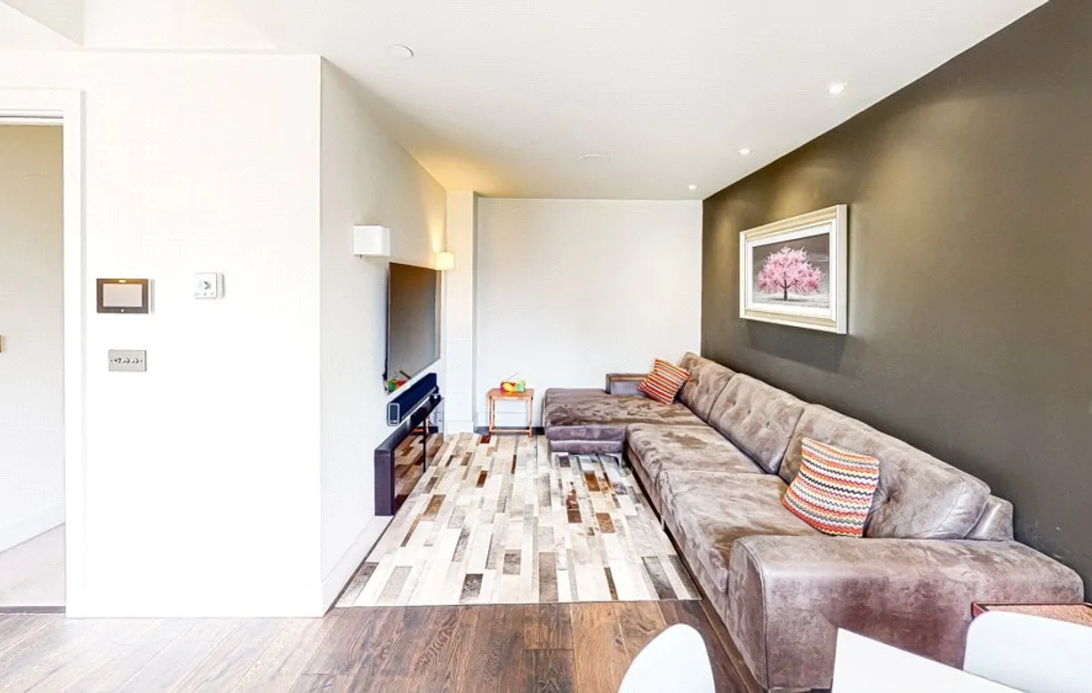 2 bedroom townhouse for sale - Bentley Hurst