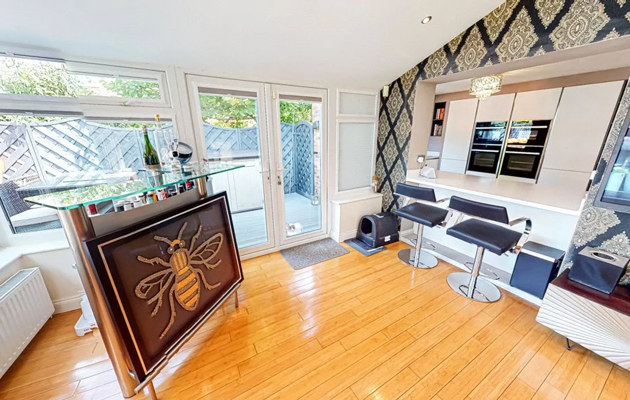 4 bedroom house for sale - Bentley Hurst