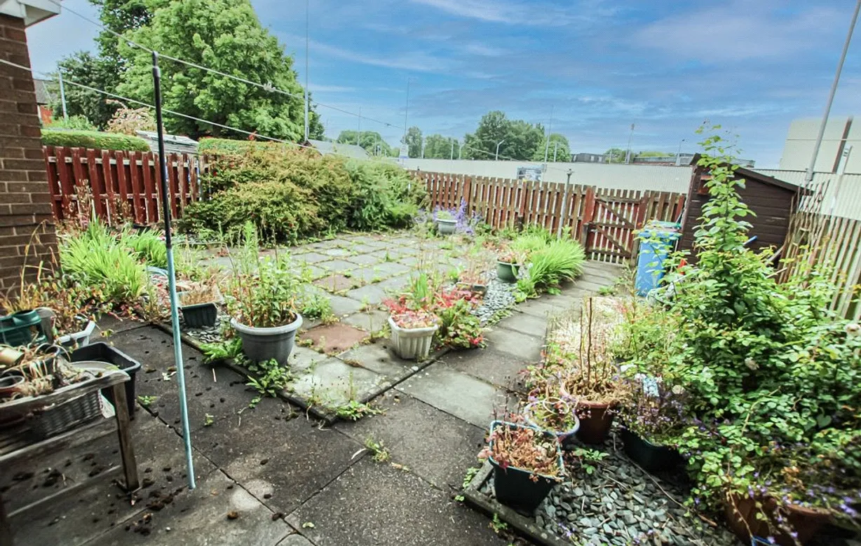 3 bedroom house for sale - Bentley Hurst