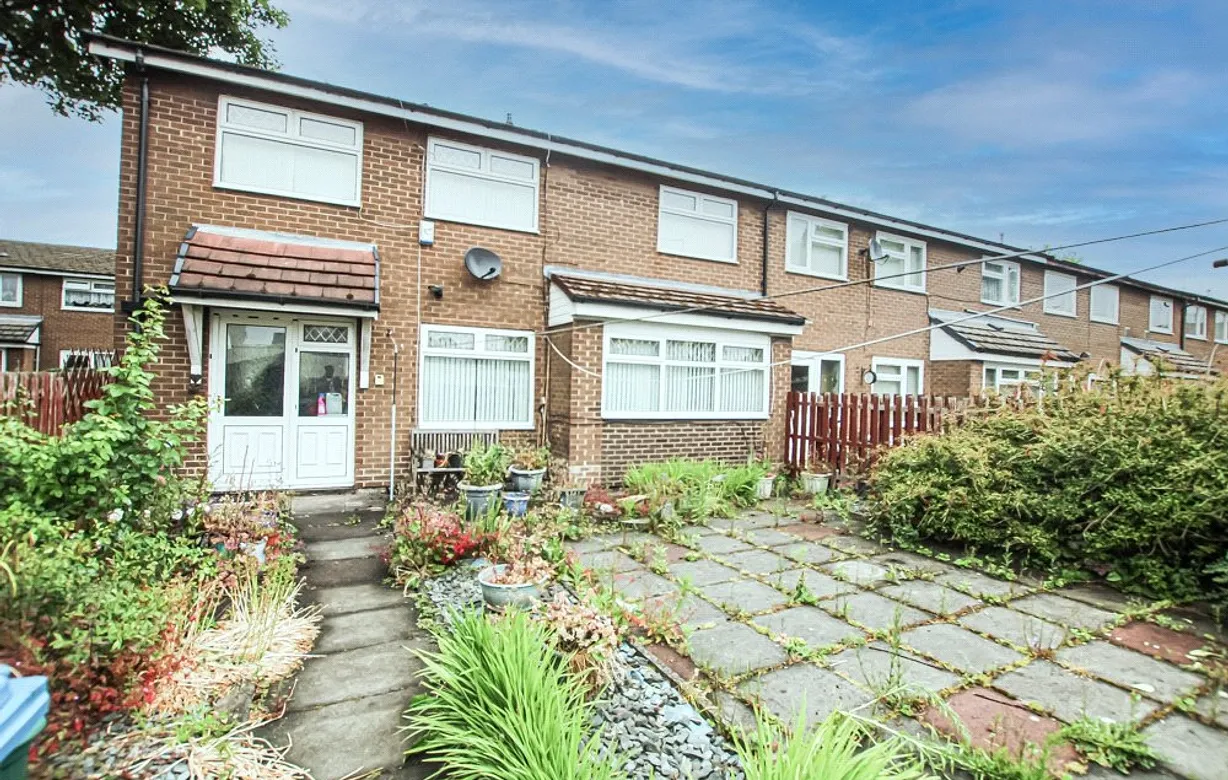 3 bedroom house for sale - Bentley Hurst